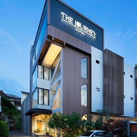 The Journey Hotel Джокякарта Екстериор снимка