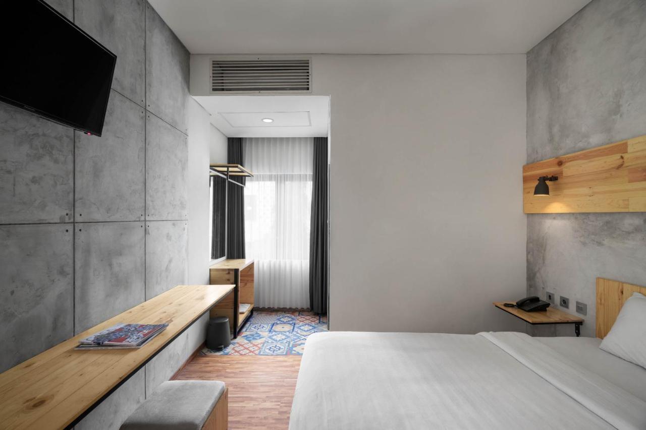 The Journey Hotel Джокякарта Екстериор снимка